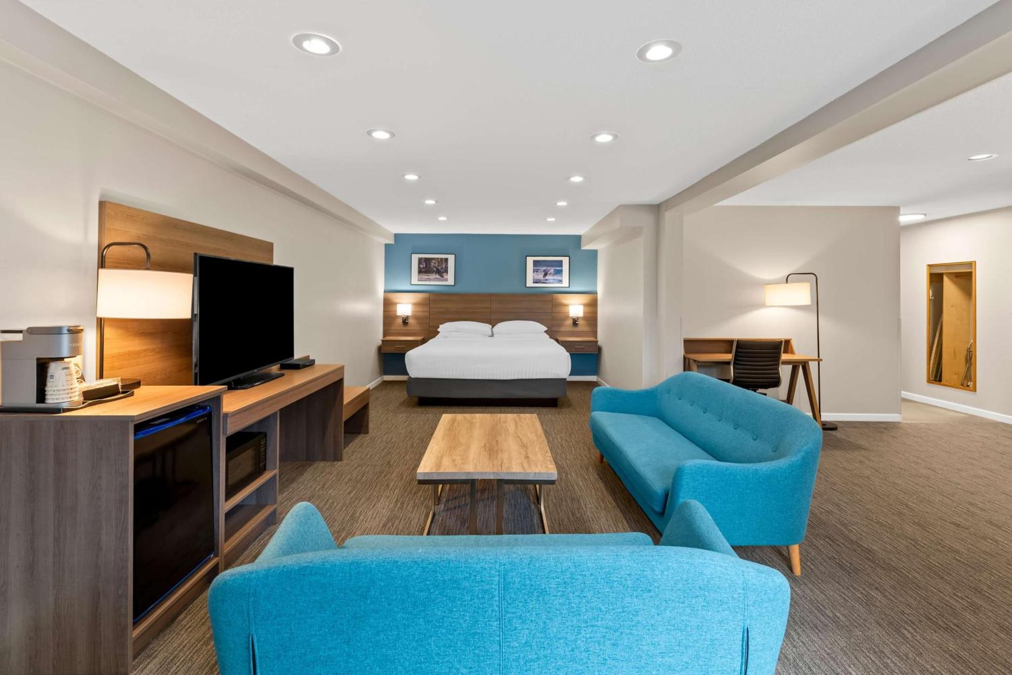 Feng, Bw Signature Collection Hotel 3*